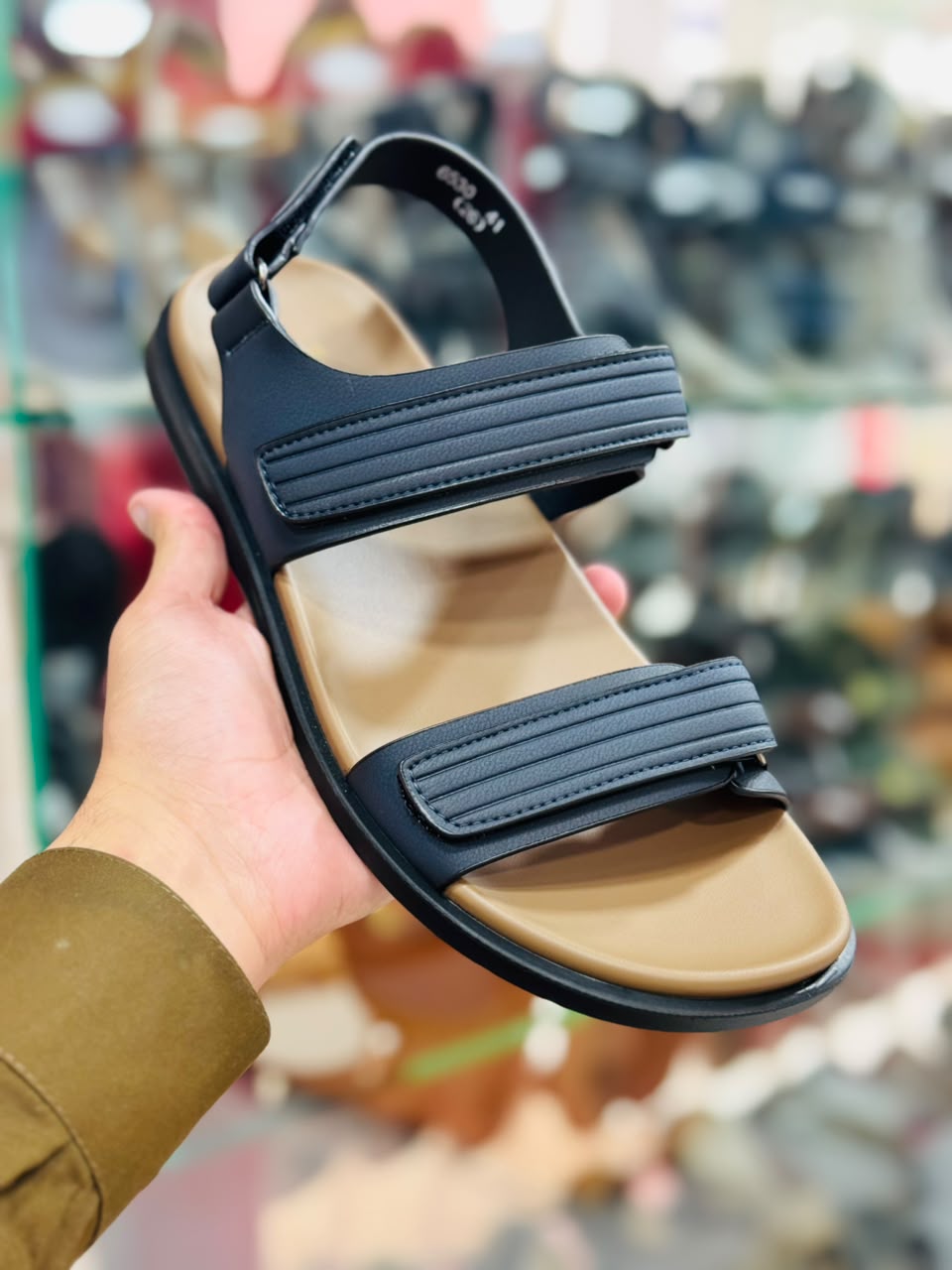 1ST LOOK SANDALS