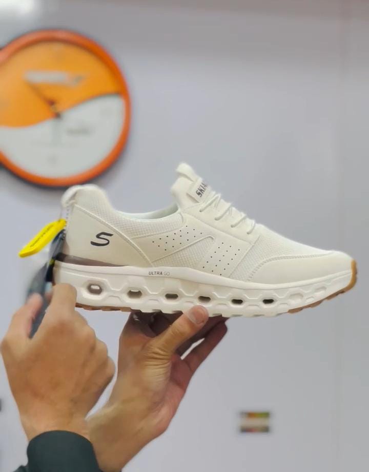 SKECHERS