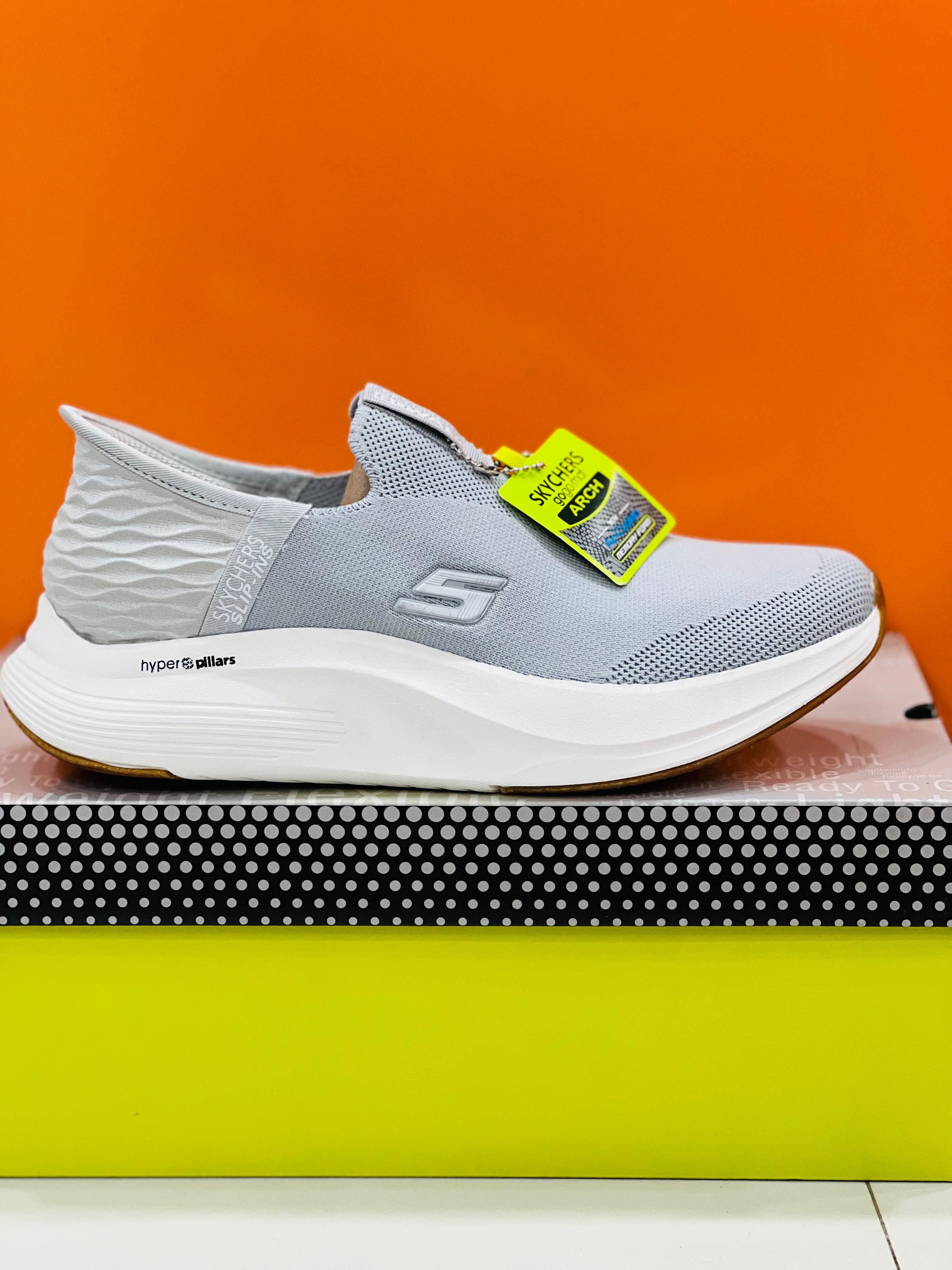 NEW SKECHERS